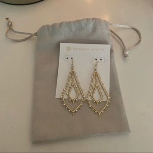 Kendra Scott Alice Drop Earrings in Gold